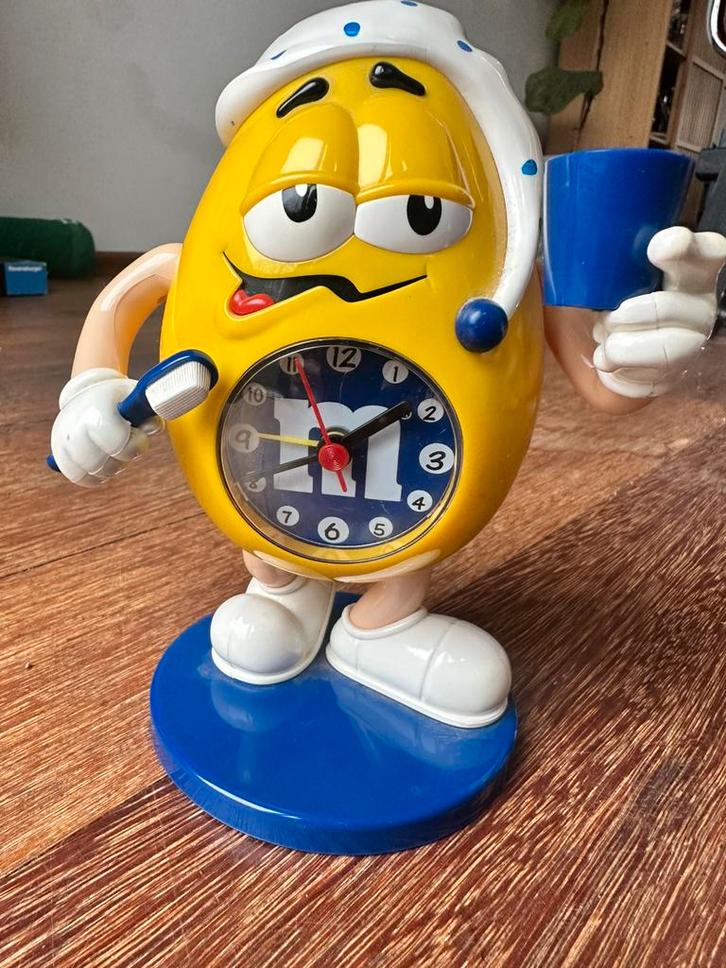 Zeldzame Wekker M&M met tandenborstel en slaapmuts, Witgoed en Apparatuur, Wekkers, Zo goed als nieuw, Ophalen of Verzenden