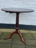 prachtige klassiek bijzettafel, wijntafel, kleine eettafel, Alphen aan den rijn, De doofpot, Klassiek antiek vintage, Rond