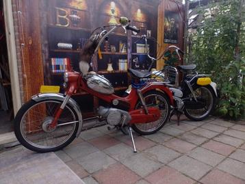 Puch rood MV50 + Zwarte Puch VS beschikbaar voor biedingen