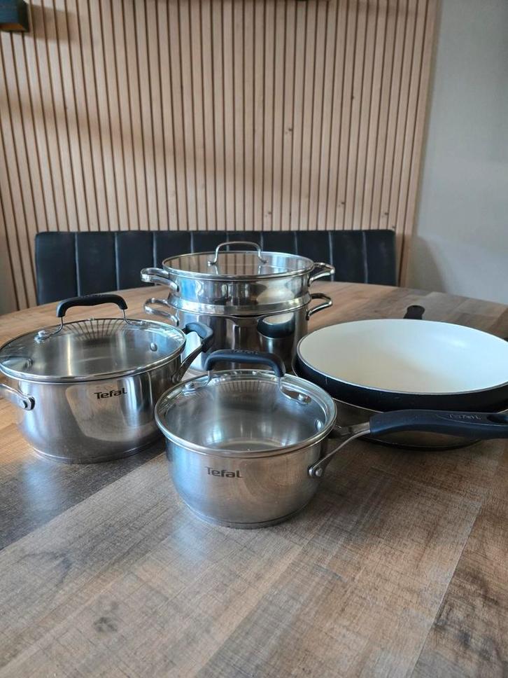 Pannenset Tefal & Masterchef - zgan, Huis en Inrichting, Keuken | Potten en Pannen, Zo goed als nieuw, Pannenset, Rvs, Ophalen of Verzenden