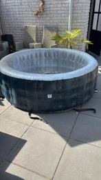 Opblaasbare Jacuzzi 4-6 persoons - Inclusief toebehoren, Ophalen, Gebruikt, Filter, Opblaasbaar