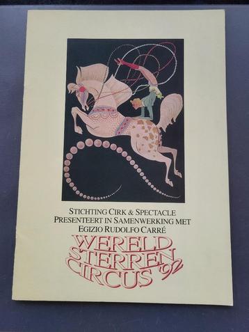 Circus/ programma`s Wereldsterrencircus Arnhem 1992 en 1993. beschikbaar voor biedingen