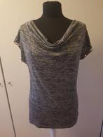 Grijze top met zilveren pailletten- maat M ***zgan***, Kleding | Dames, Tops, Maat 38/40 (M), Ophalen of Verzenden, Zo goed als nieuw