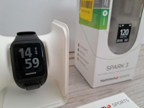 2 Tomtom spark 3 sporthorloge+1doos+1 laadkabel !!, Sieraden, Tassen en Uiterlijk, Sporthorloges, Gebruikt, Android, Zwart, Conditie