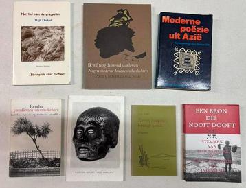 Poezie / gedichten indonesie beschikbaar voor biedingen