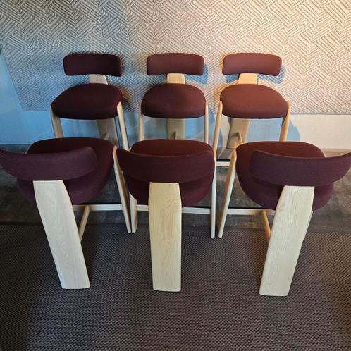 Set 6 nieuwe Andreu World Oru design barkrukken 65cm hoog, Huis en Inrichting, Barkrukken, Nieuw, 60 tot 90 cm, Hout, 5 krukken of meer
