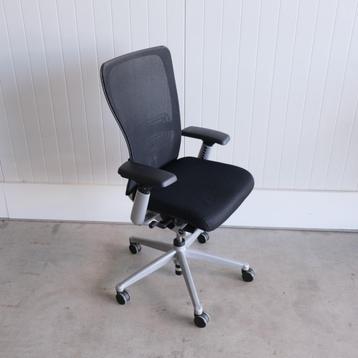 Haworth Comforto 89 (Zody) - Bureaustoel - Nieuwe armpads beschikbaar voor biedingen