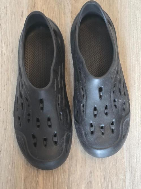 zomer instapper van Fila maat 43, Kleding | Heren, Schoenen, Zo goed als nieuw, Overige typen, Zwart, Ophalen