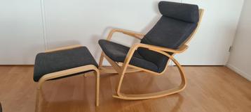 Grijze fauteuil met voetenbank Ikea Poäng beschikbaar voor biedingen