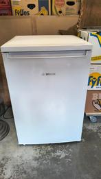Bosch tafelmodel koelkast model KTR15NWEA/01, Witgoed en Apparatuur, Ophalen, Gebruikt, Zonder vriesvak