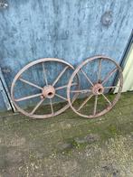 2x oude ijzeren kar / wagen wielen, Ophalen