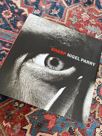 Fotoboek Sharp van Nigel Parry beschikbaar voor biedingen
