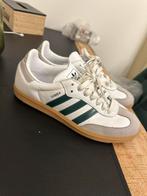 Adidas schoenen, Ophalen, Zo goed als nieuw, Sneakers of Gympen