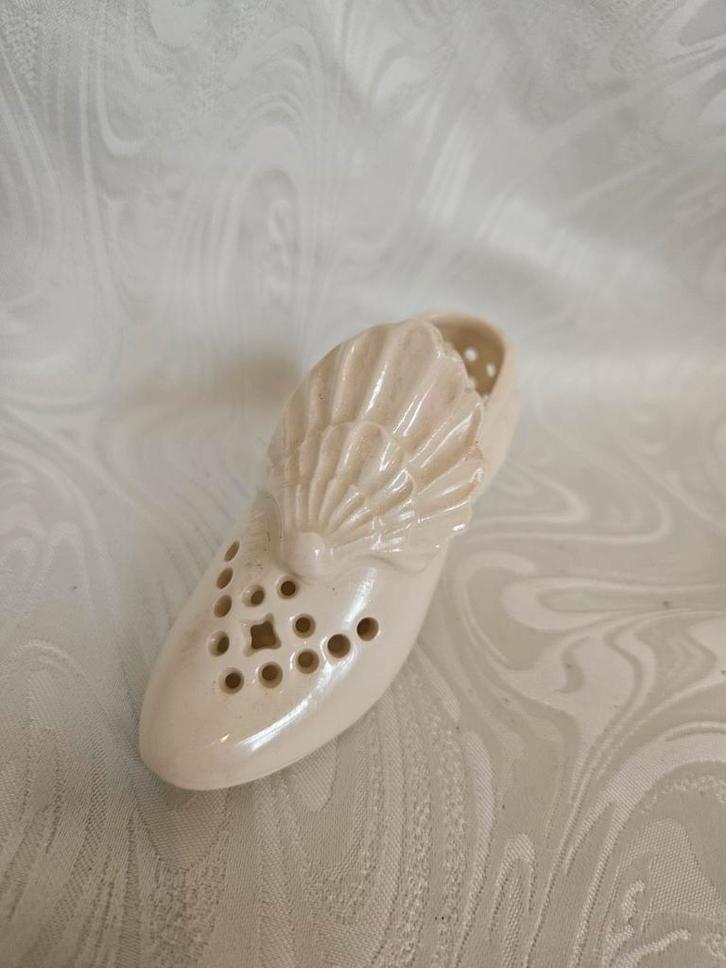Vintage Royal Creamware Laarsje, Antiek en Kunst, Antiek | Keramiek en Aardewerk, Ophalen of Verzenden