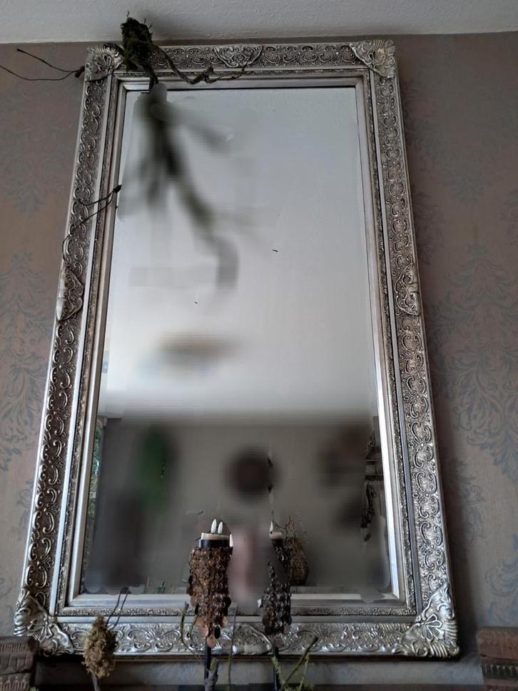 Antieke spiegel ( moet weg), Huis en Inrichting, Woonaccessoires | Spiegels, Ophalen