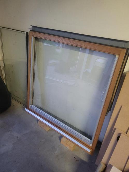 Velux dakraam 114x118 (GGL 4 / 606), Doe-het-zelf en Verbouw, Glas en Ramen, Gebruikt, Dakraam, 80 tot 120 cm, 80 tot 120 cm, Dubbelglas