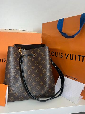 Louis Vuitton NeoNoe - Weinig gebruikt! beschikbaar voor biedingen