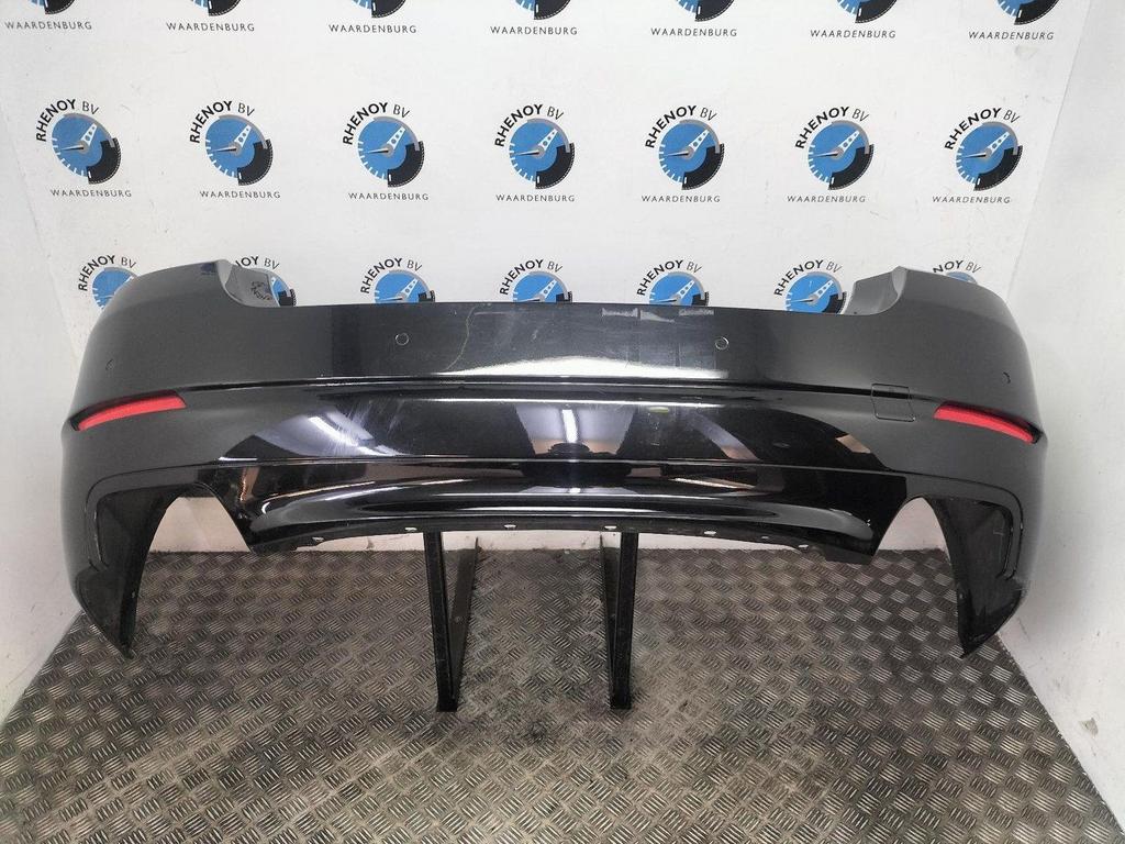 BMW 5 SERIES F10 550xi High Executive  BUMPER ACHTER 2010, Gebruikt, Ophalen of Verzenden, Stiba lid, Achter