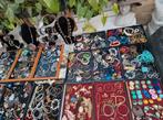 Grote partij vintage sieraden Lot 1, Sieraden, Tassen en Uiterlijk, Antieke sieraden, Ophalen of Verzenden, Overige materialen