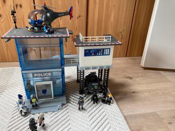 Grote Playmobil politie set beschikbaar voor biedingen