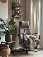 Prachtige sta op stoel prominent met accu, Huis en Inrichting, Fauteuils, Ophalen, Minder dan 75 cm, Zo goed als nieuw, Stof