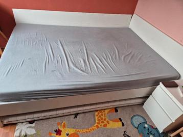 Ikea bed with mattress - afbeelding 5