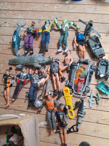 Action Man verzameling met accessoires beschikbaar voor biedingen