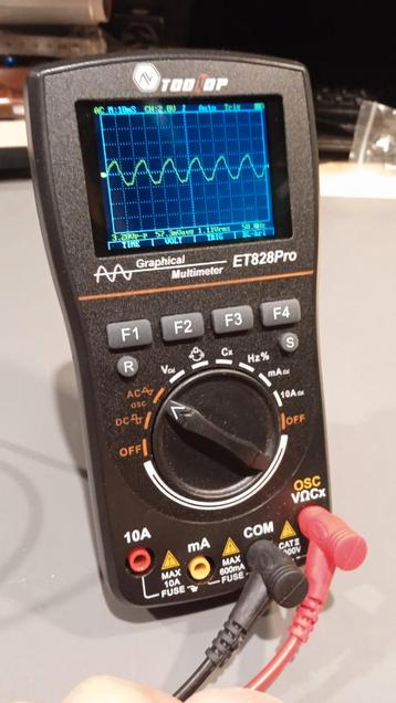 Multimeter/oscilloscoop 2 in 1  beschikbaar voor biedingen
