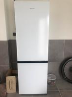Hisense koelkast-diepvries combinatie. 2 jaar oud., Witgoed en Apparatuur, Koelkasten en IJskasten, Ophalen, 200 liter of meer
