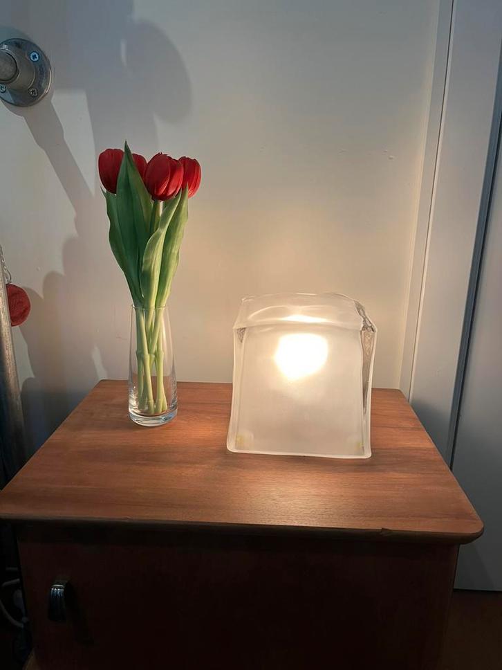 Vintage IKEA Ice Cube tafellamp / matglas, Huis en Inrichting, Lampen | Tafellampen, Zo goed als nieuw, Minder dan 50 cm, Glas