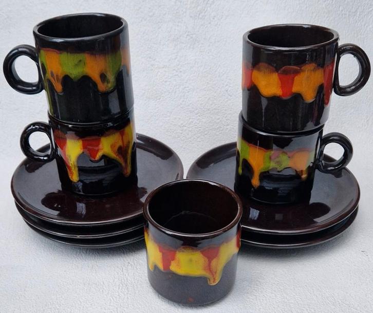 Super Seventies FATLAVA retro servies 5 kekke kop & schotels, Antiek en Kunst, Antiek | Servies los, Ophalen of Verzenden