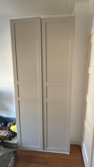 IKEA Kledingkast - 2 Deuren - Goede Staat
