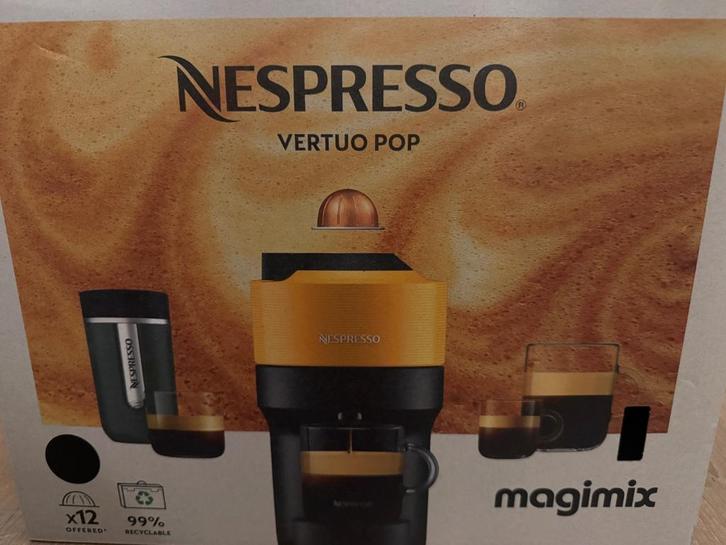 Nespresso Vertuo Koffiemachine, Witgoed en Apparatuur, Koffiezetapparaten, Zo goed als nieuw, Koffiepads en cups, Koffiemachine