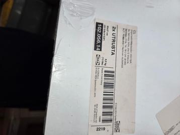 2 plankjes Utrusta van Ikea