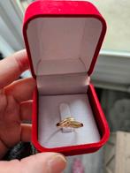 Mooie 14 krt gouden ring. Maat 17 of 17.5, Gebruikt, Ophalen of Verzenden, 17 tot 18, Dame
