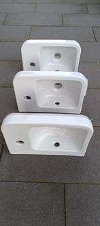 3x NIEUWE Fontijn Villeroy & Boch Architectura, Nieuw, Minder dan 100 cm, Wasbak of Wastafel, 25 tot 50 cm