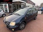 Nissan Almera Tino 1.8 Acenta camara airco hoge instap 138dk, Auto's, 13 km/l, 4 cilinders, 116 pk, Origineel Nederlands
