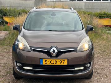 Renault Grand Scenic 1.2 TCE 85KW 7P 2013 Bruin APK* beschikbaar voor biedingen