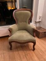 Oude fauteuil met houten frame, Antiek en Kunst, Ophalen