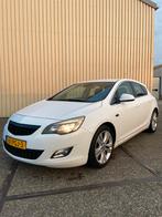 Opel Astra 1.4 Turbo Ecotec 103KW 5-D 2011 Wit, Origineel Nederlands, Te koop, 5 stoelen, 1400 kg