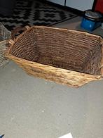 Rieten Mand - 33x47 cm - Goede Staat 7,euro, Ophalen