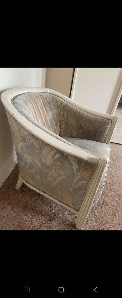 2 Fauteuils met Bloemenmotief, Huis en Inrichting, Fauteuils, Gebruikt, Hout, Stof, 50 tot 75 cm, Minder dan 75 cm, Ophalen