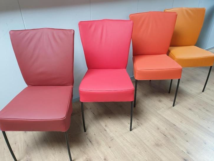 Montis Spica eetkamerstoelen refurbished - nieuw leder, Huis en Inrichting, Stoelen, Nieuw, Vier, Leer, Metaal, Rood, Ophalen