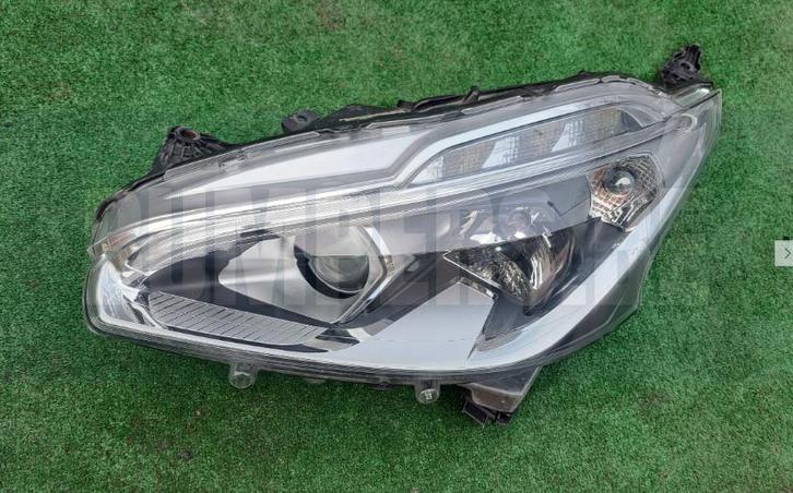 Koplamp PEUGEOT 208 FACELIFT LENS+ LED FRONT LAMP, Auto-onderdelen, Verlichting, Gebruikt, 6 maanden garantie, Ophalen of Verzenden