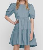 ONLY Frill dress jurk met pofmouwen Blauw Faded Denim 38, Kleding | Dames, Jurken, Nieuw, Blauw, Maat 38/40 (M), Ophalen of Verzenden
