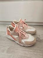 Nike air huarache, Ophalen of Verzenden, Zo goed als nieuw, Sneakers of Gympen