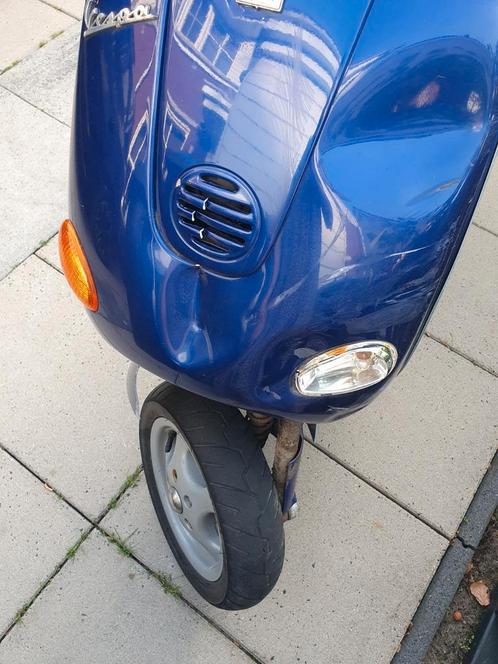 Vespa Piaggo LX50 schade snor scooter 2005, Fietsen en Brommers, Scooters | Peugeot, Zo goed als nieuw, Overige modellen, Ophalen
