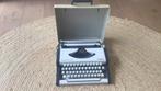 Olympia Traveller de luxe - schrijfmachine - typemachine, Diversen, Typemachines, Ophalen of Verzenden, Zo goed als nieuw