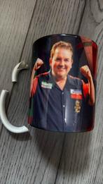 Helaas defecte mok Phil taylor, Sport en Fitness, Darts, Ophalen of Verzenden, Pijlen