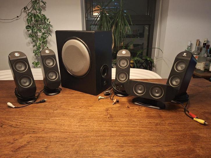Logitech X-530 5.1 speakerset surroundsound, Computers en Software, Pc speakers, Gebruikt, Audiokanaal 5.1, Ophalen of Verzenden